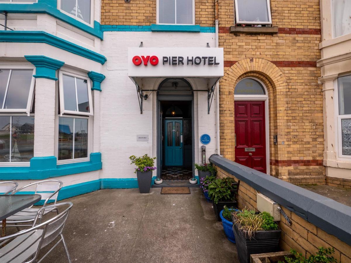 OYO Pier Hotel Rhyl Extérieur photo